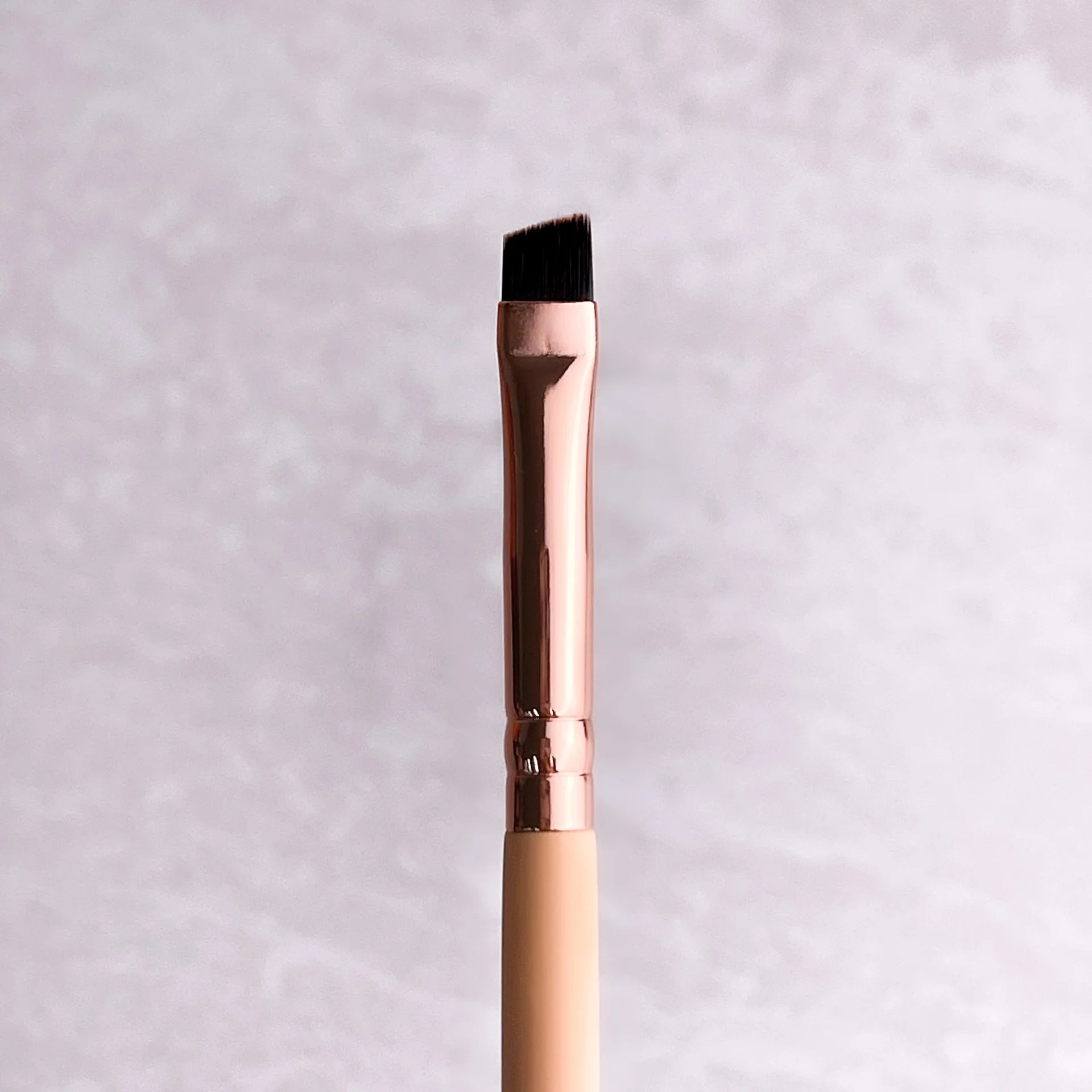 BELLA BEAUTY PRO - Mini Angled Brush